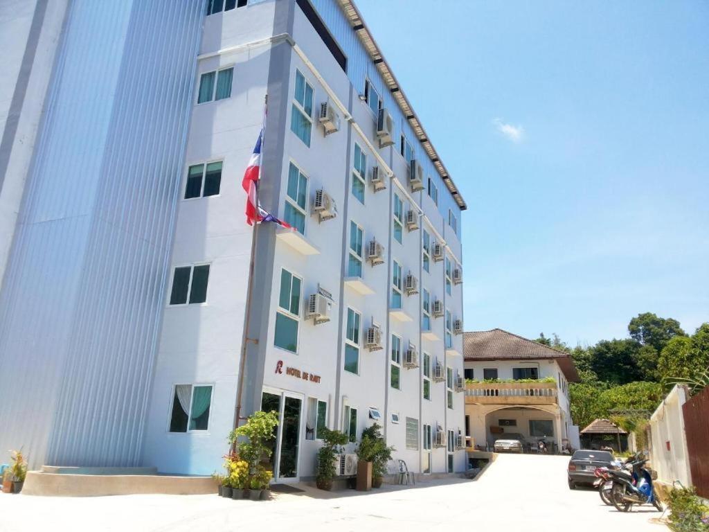 Patong Hotel De Ratt Phuket מראה חיצוני תמונה
