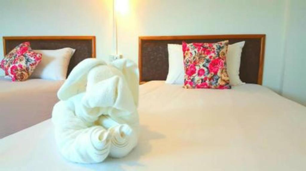 Patong Hotel De Ratt Phuket מראה חיצוני תמונה