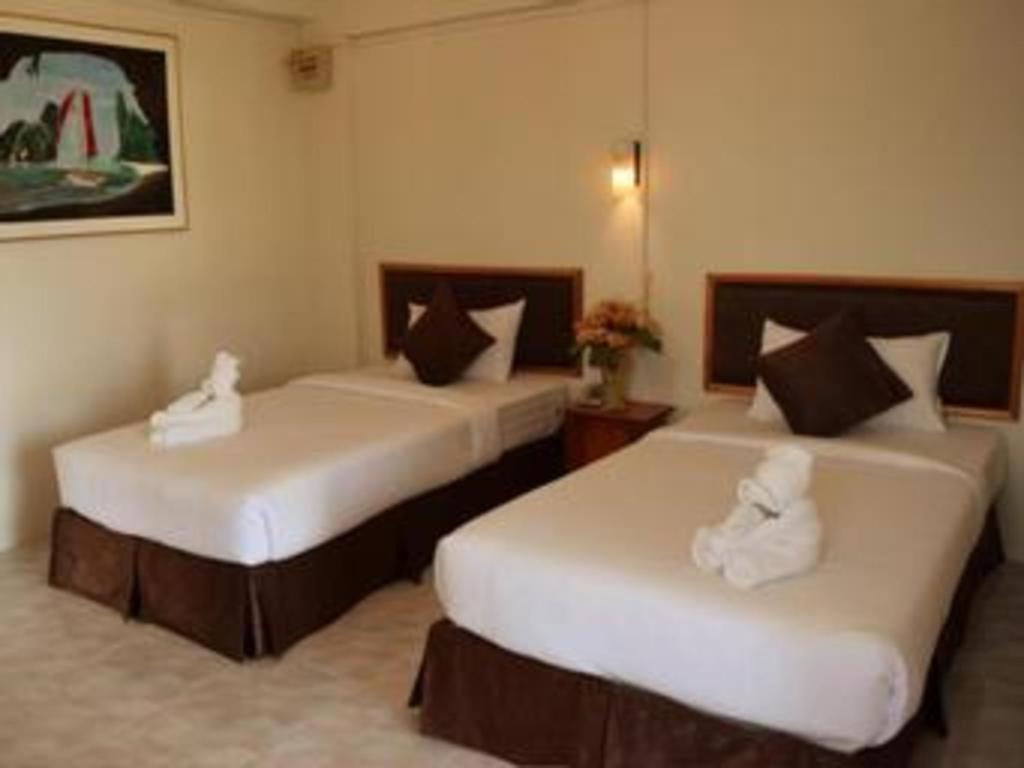 Patong Hotel De Ratt Phuket מראה חיצוני תמונה