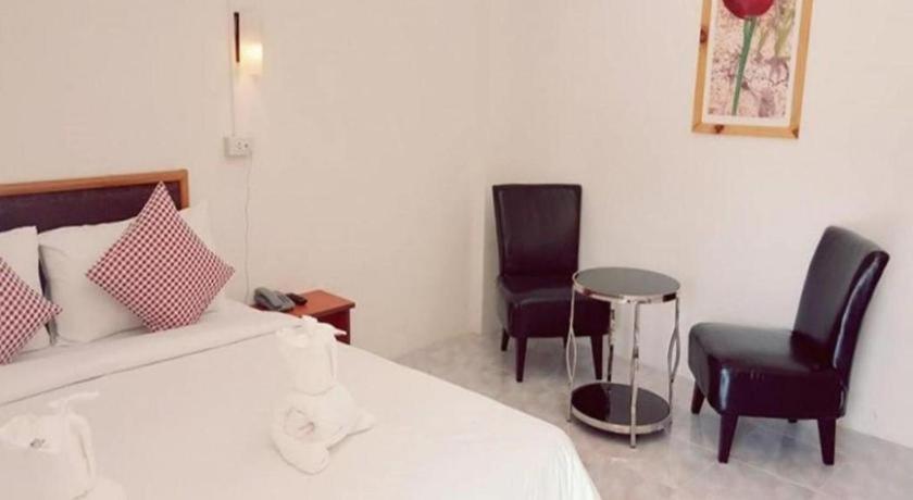 Patong Hotel De Ratt Phuket מראה חיצוני תמונה