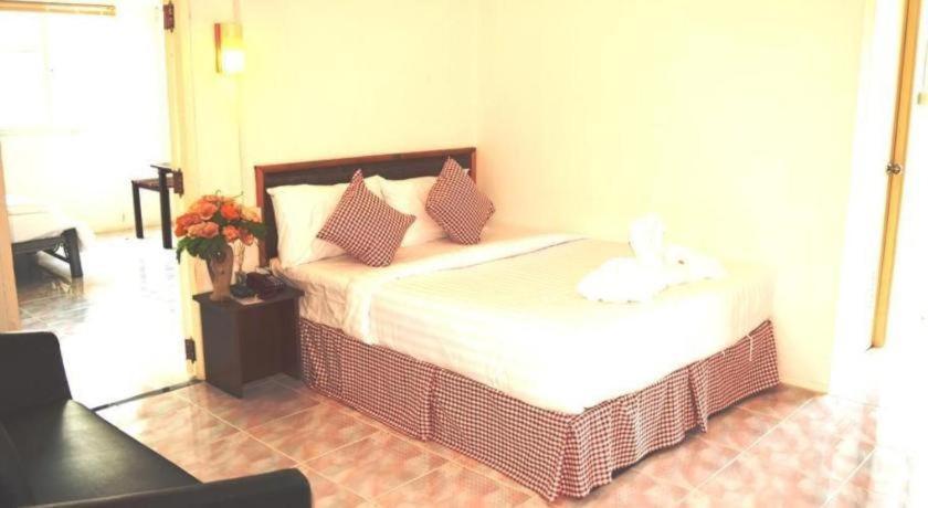 Patong Hotel De Ratt Phuket מראה חיצוני תמונה
