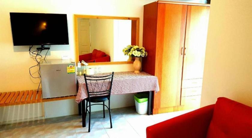 Patong Hotel De Ratt Phuket מראה חיצוני תמונה
